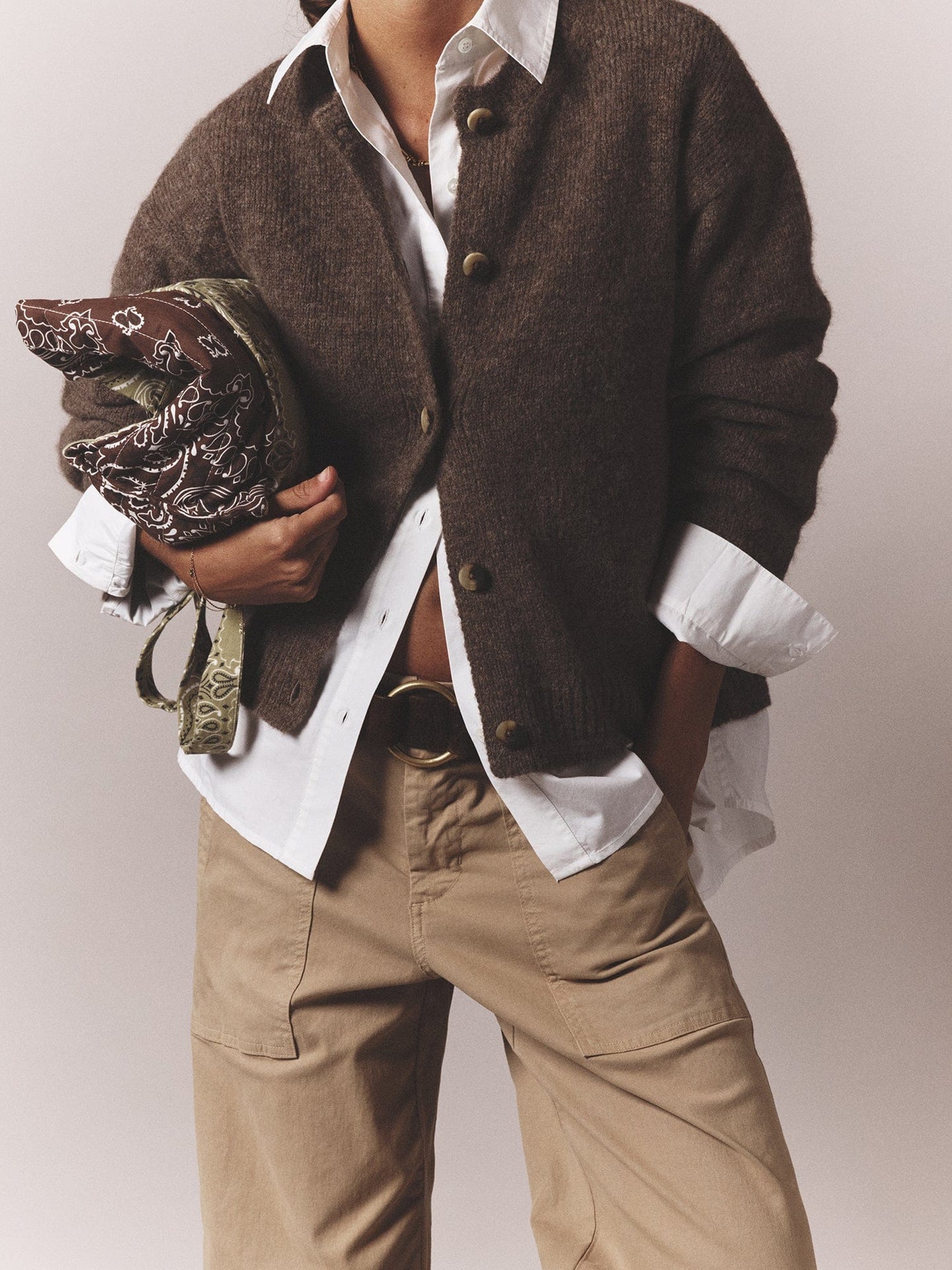 X2506 Sweater Taupe Cameron Sweater Taupe Cameron Sweater