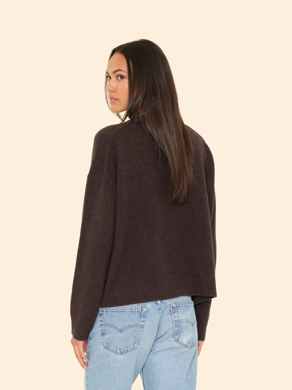X2507 Sweater Umber Lela Sweater Umber Lela Sweater