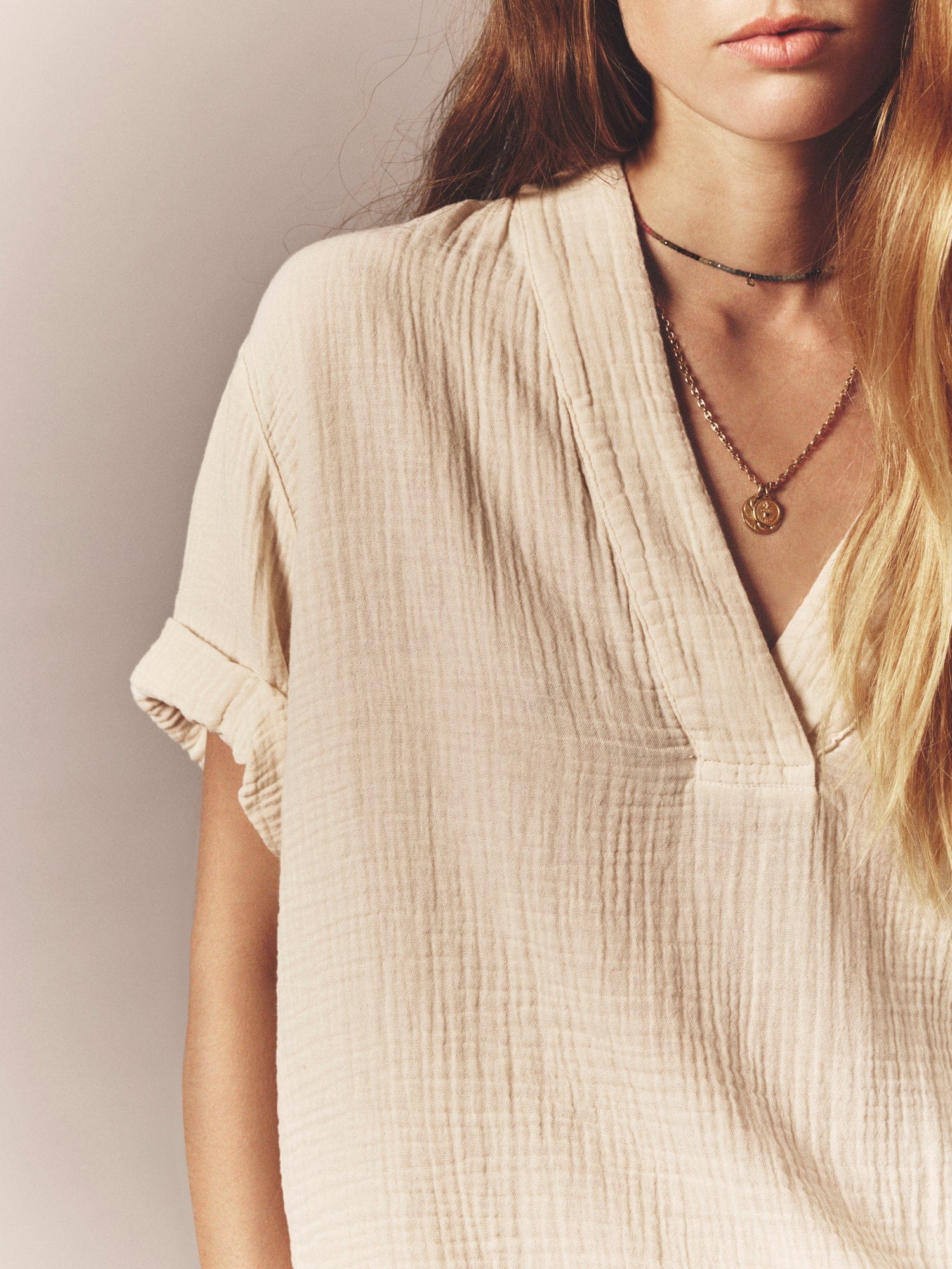 トップス Avery button tops beige Avery Top