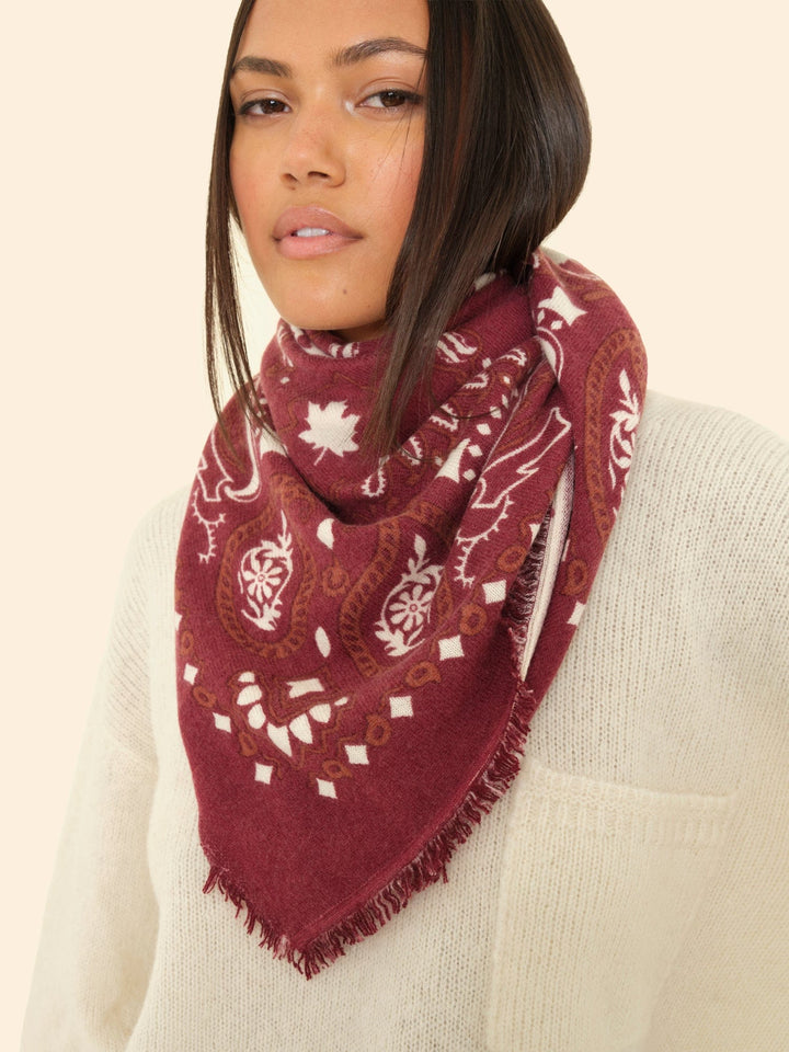 Kujten Accessory One Size / Bordeaux Kujten Bordeaux Hachiko Feather Bico Bandana K0CSH008-OS-BDX Kujten Bordeaux Hachiko Feather Bico Bandana