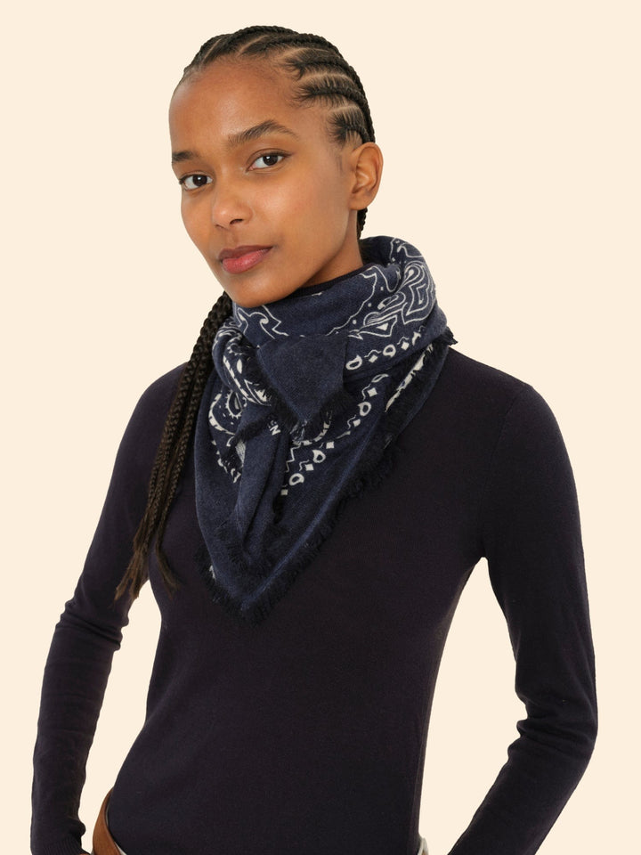 KUJTEN EXTRA LARGE BANDANA EFFY DARK NAVY BLUE main image 0
