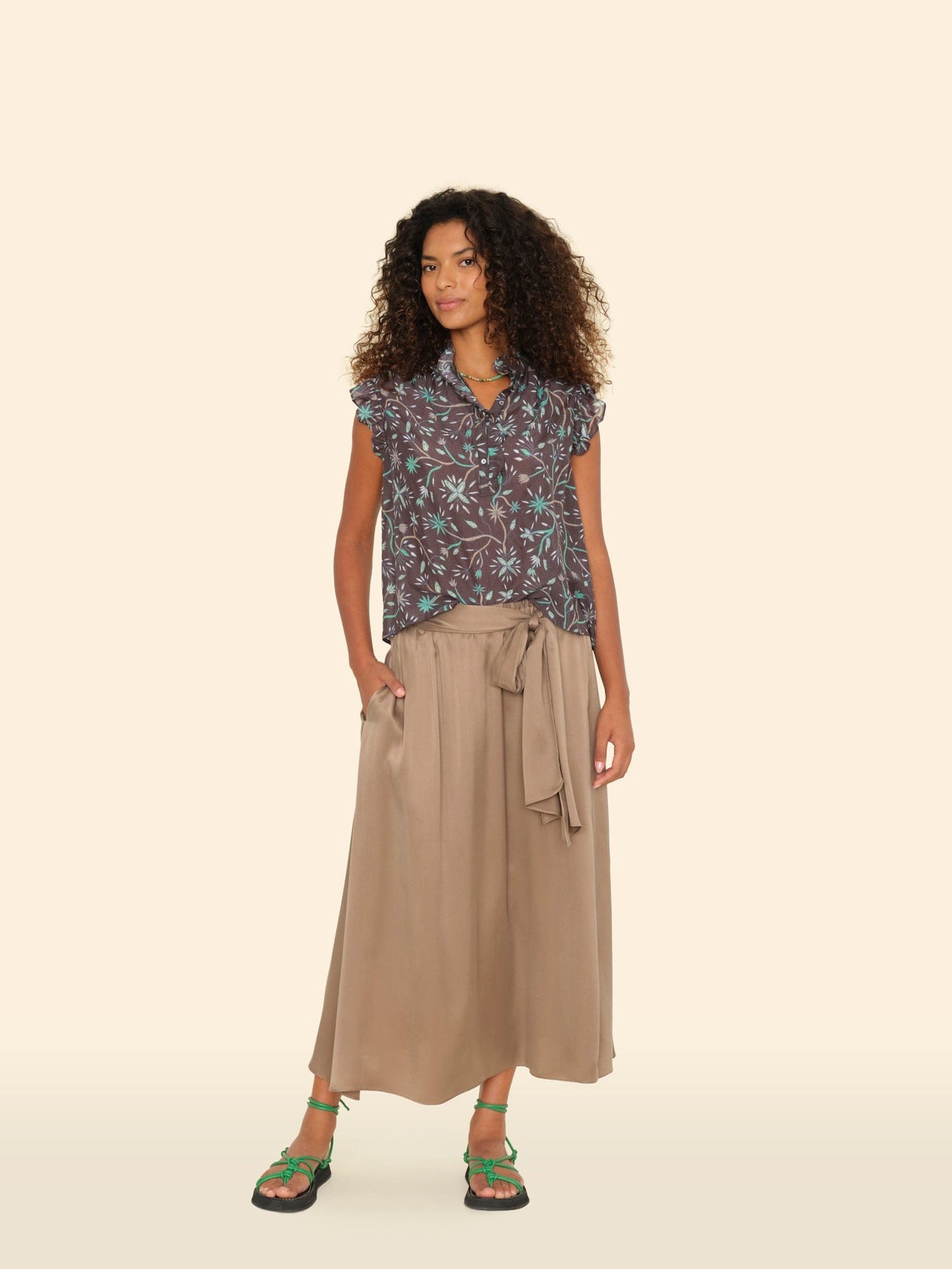 X2501 Skirt Cool Bronze Glenda Skirt Cool Bronze Glenda Skirt
