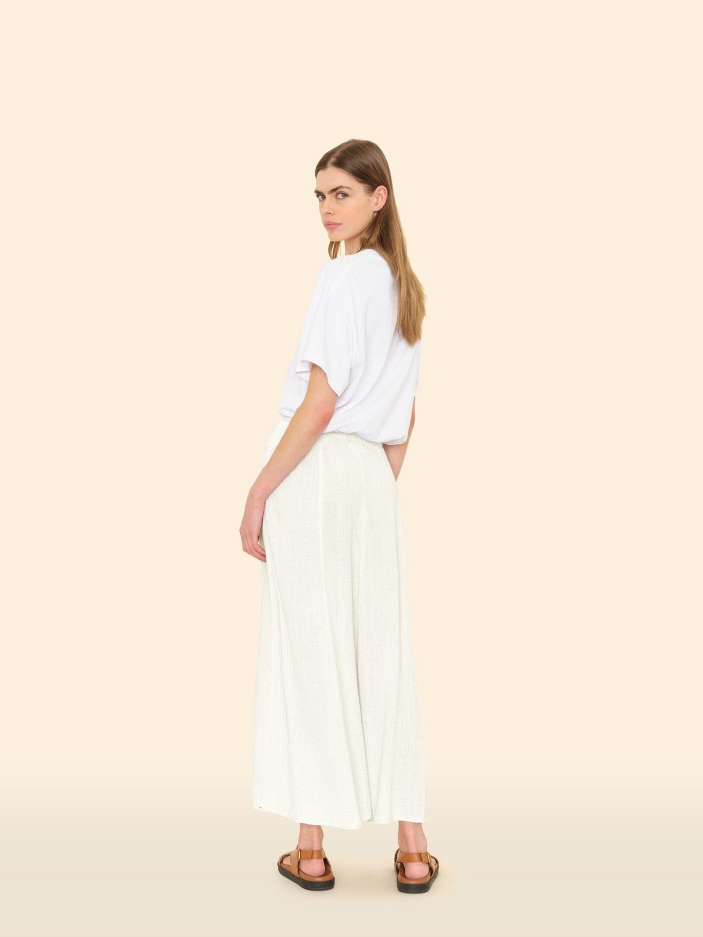 X2501 Skirt White Deon Skirt White Deon Skirt