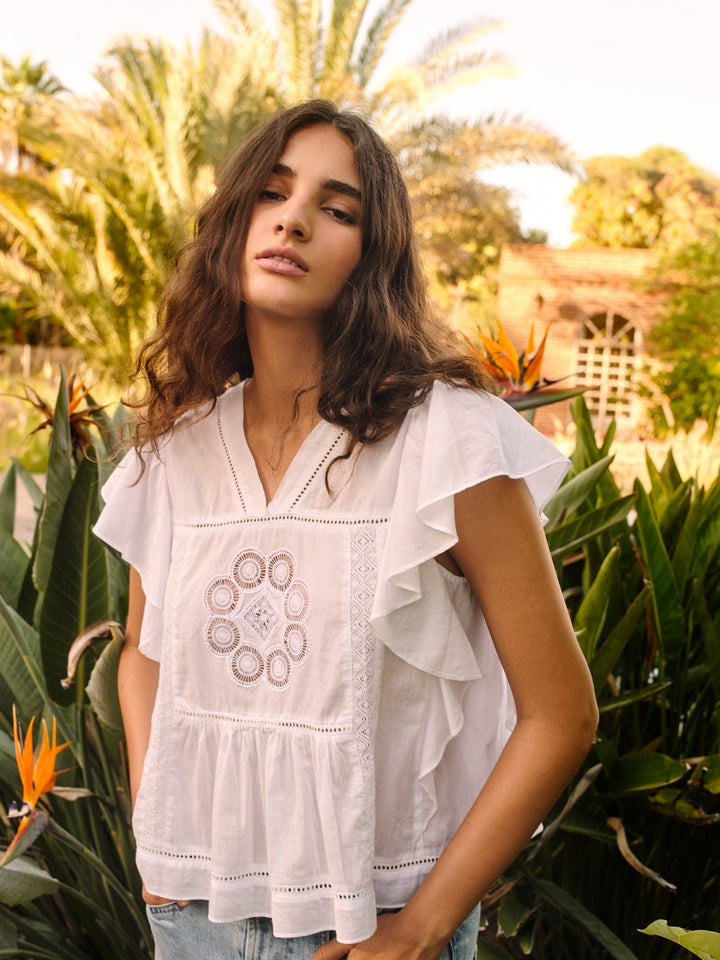 X2502 Top White Mara Top White Mara Top