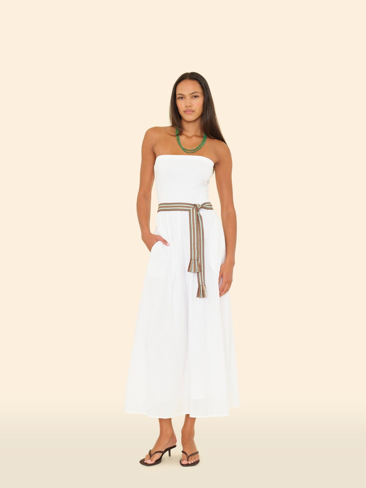 X2503 Dress White Finnian Dress White Finnian Dress