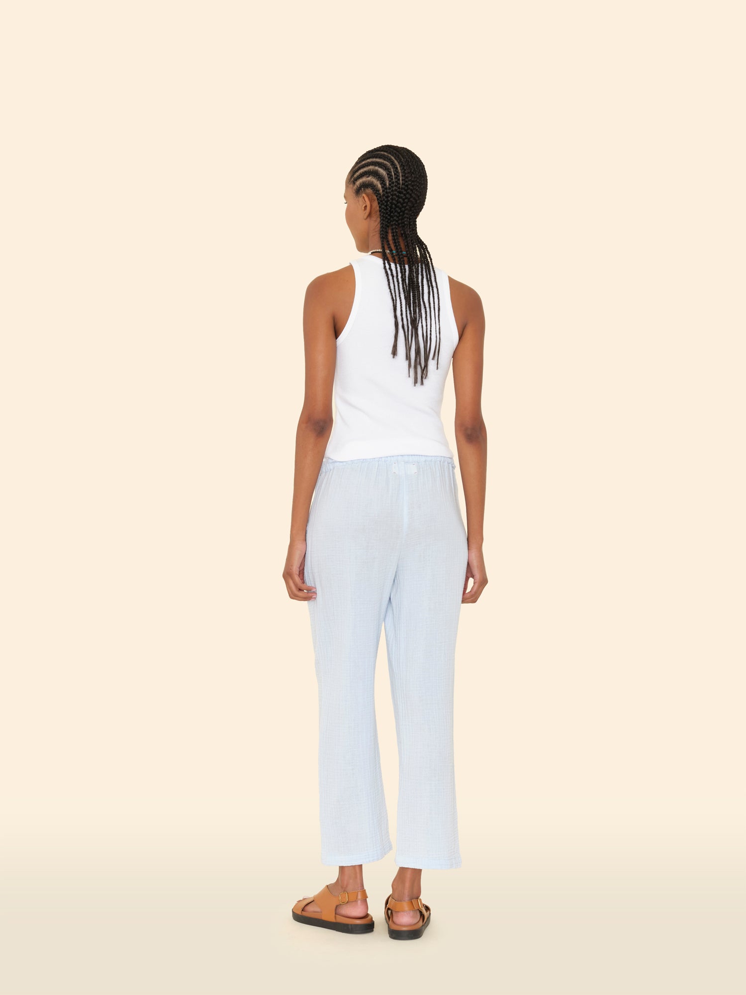 ボトムスその他 LORENA ANTONIAZZI Women Pants P2552PA80A9955 Blue LORENA ANTONIAZZI Women | Shop online at YOOX
