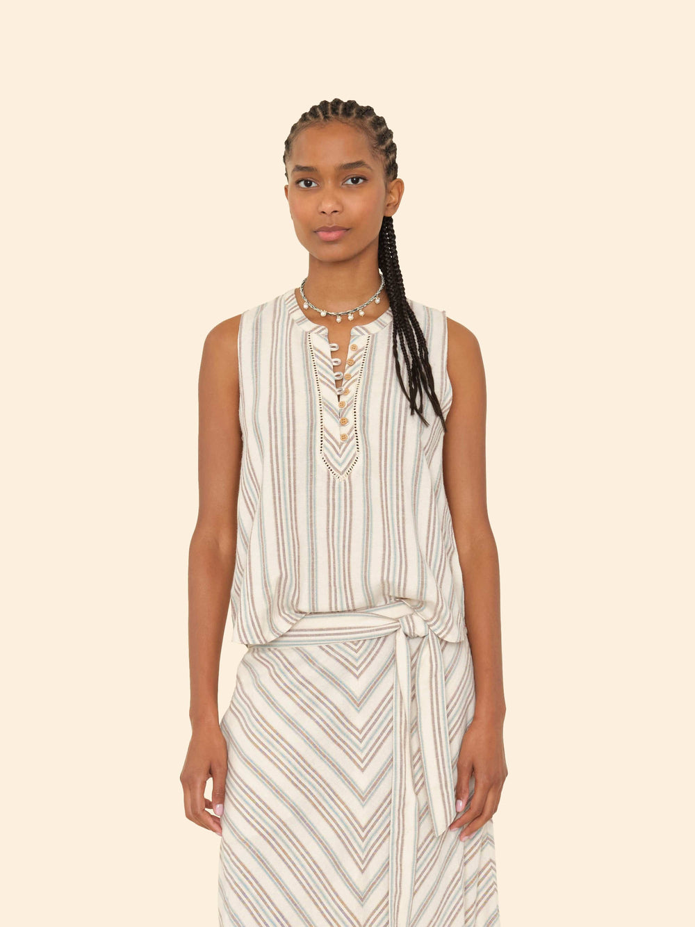 X2503 Top Ivory Sand Twyla Top Ivory Sand Twyla Top