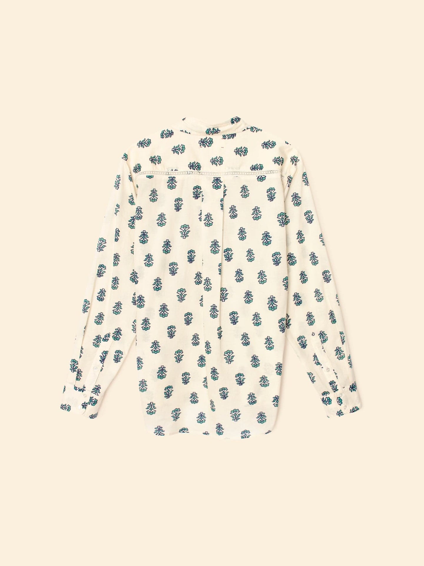 X2505 Shirt Clover Stamp Emmie Shirt Clover Stamp Emmie Shirt