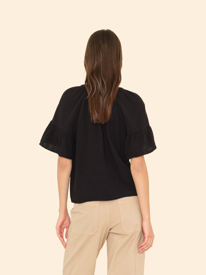 X2505 Top Black Nia Top Black Nia Top