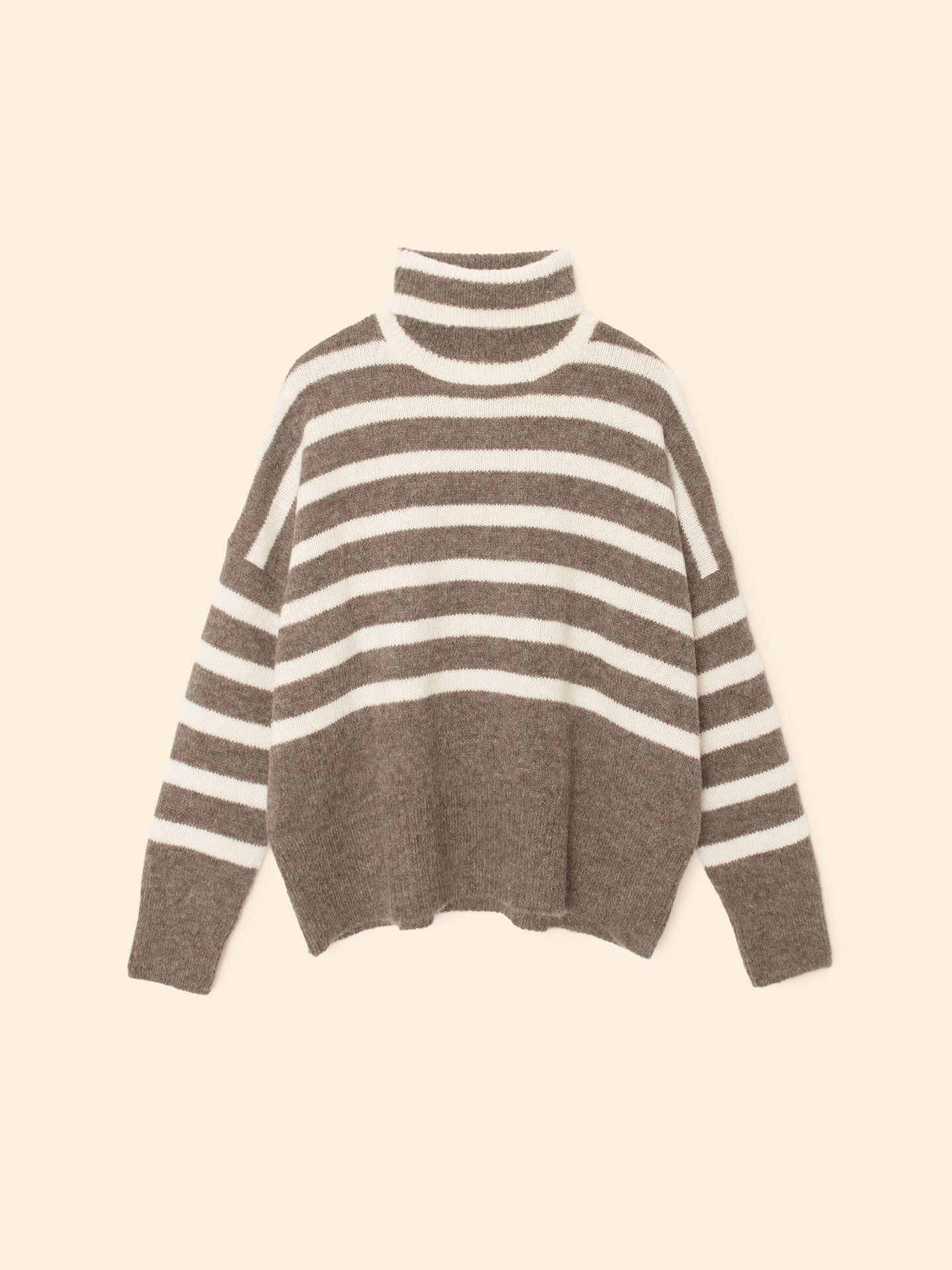 X2506 Sweater Wheat Ivory Brady Sweater Wheat Ivory Brady Sweater