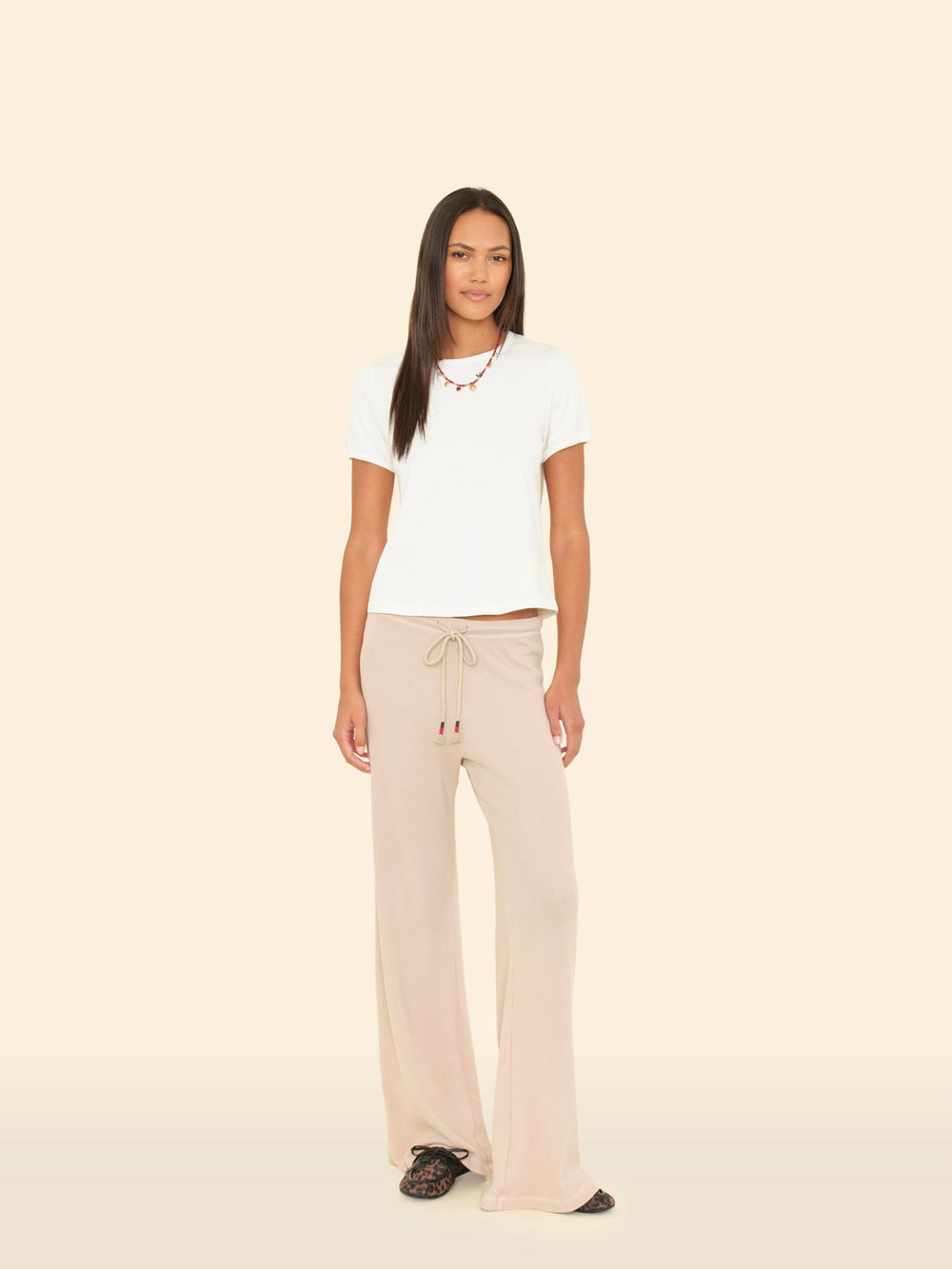X2508 Pant Pebble Stone Manon Velour Pant Pebble Stone Manon Velour Pant