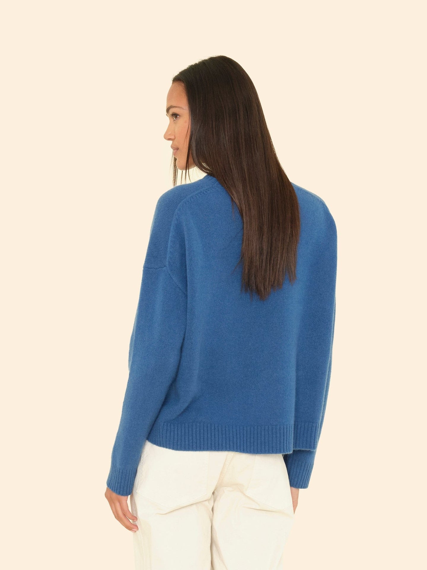 X2508 Sweater Lagoon Blue Lela Sweater Lagoon Blue Lela Sweater
