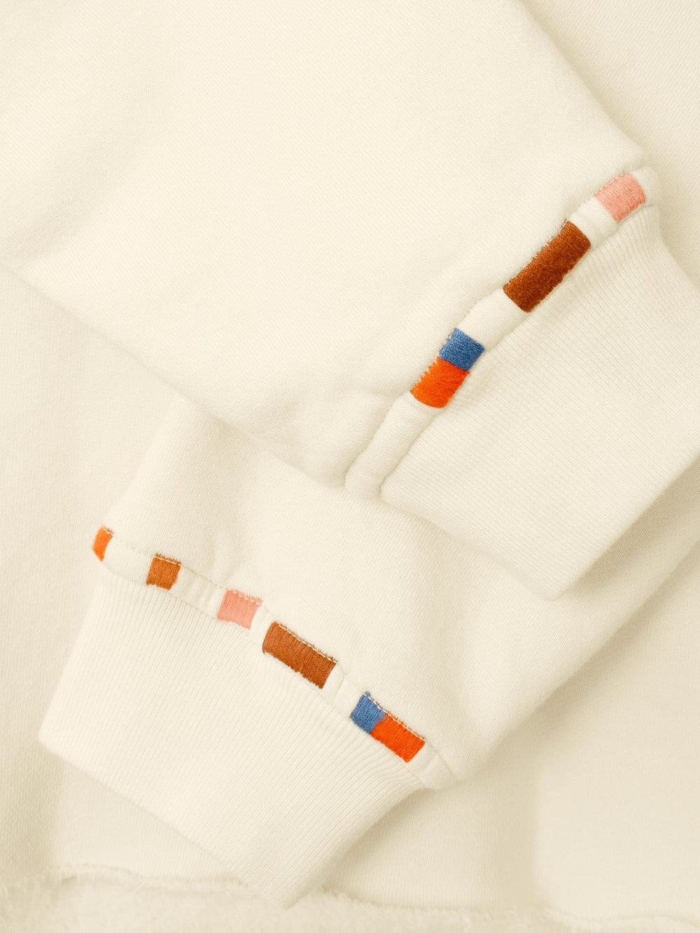 X2508 Sweatshirt Cloud Embroidered Honor Sweatshirt Cloud Embroidered Honor Sweatshirt
