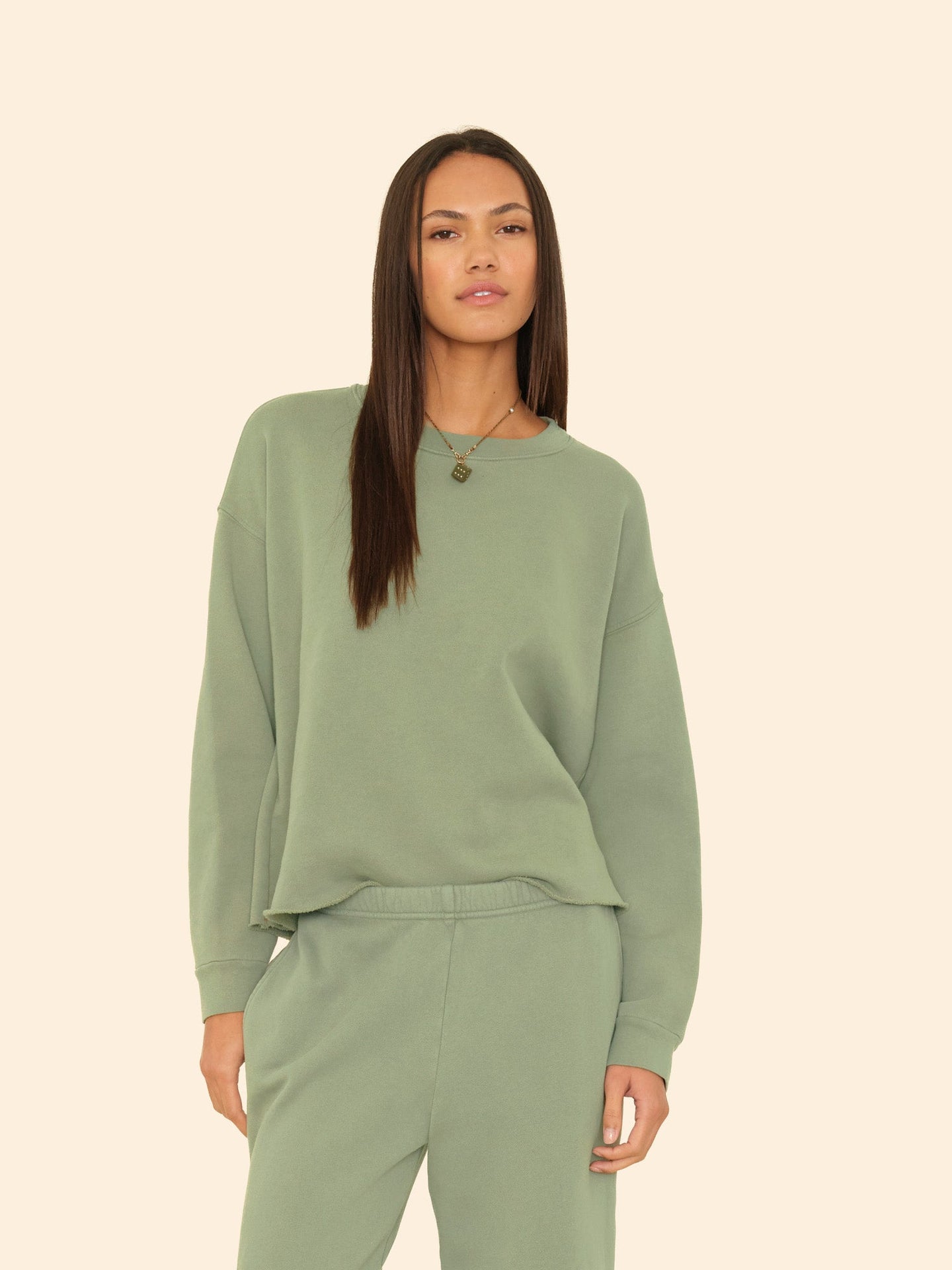X2508 Sweatshirt Olive Leaf Honor Sweatshirt Olive Leaf Honor Sweatshirt