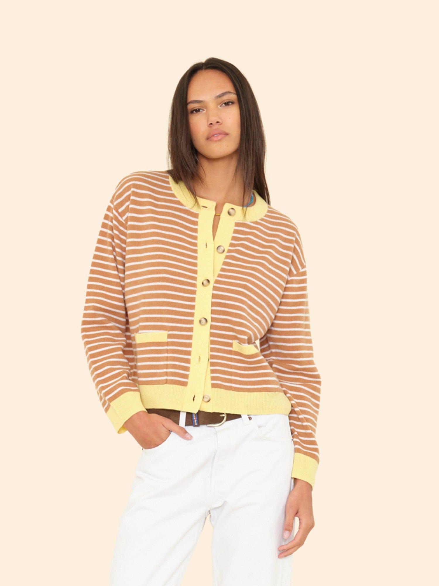 カーディガン bibiy "B" CAMEL PEPURAMU CARDIGAN Camel Open Front 3-D Floral Cardigan | Cozy & Chic | Cupshe