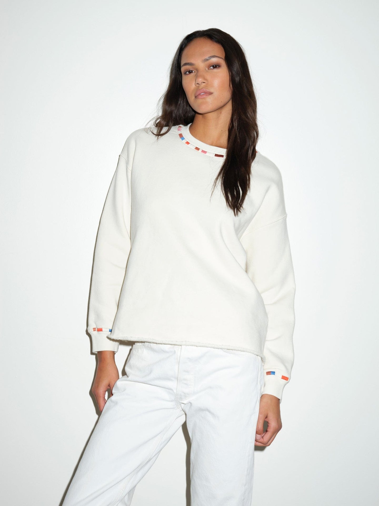 X2510 Sweatshirt Cloud Embroidered Honor Sweatshirt Cloud Embroidered Honor Sweatshirt