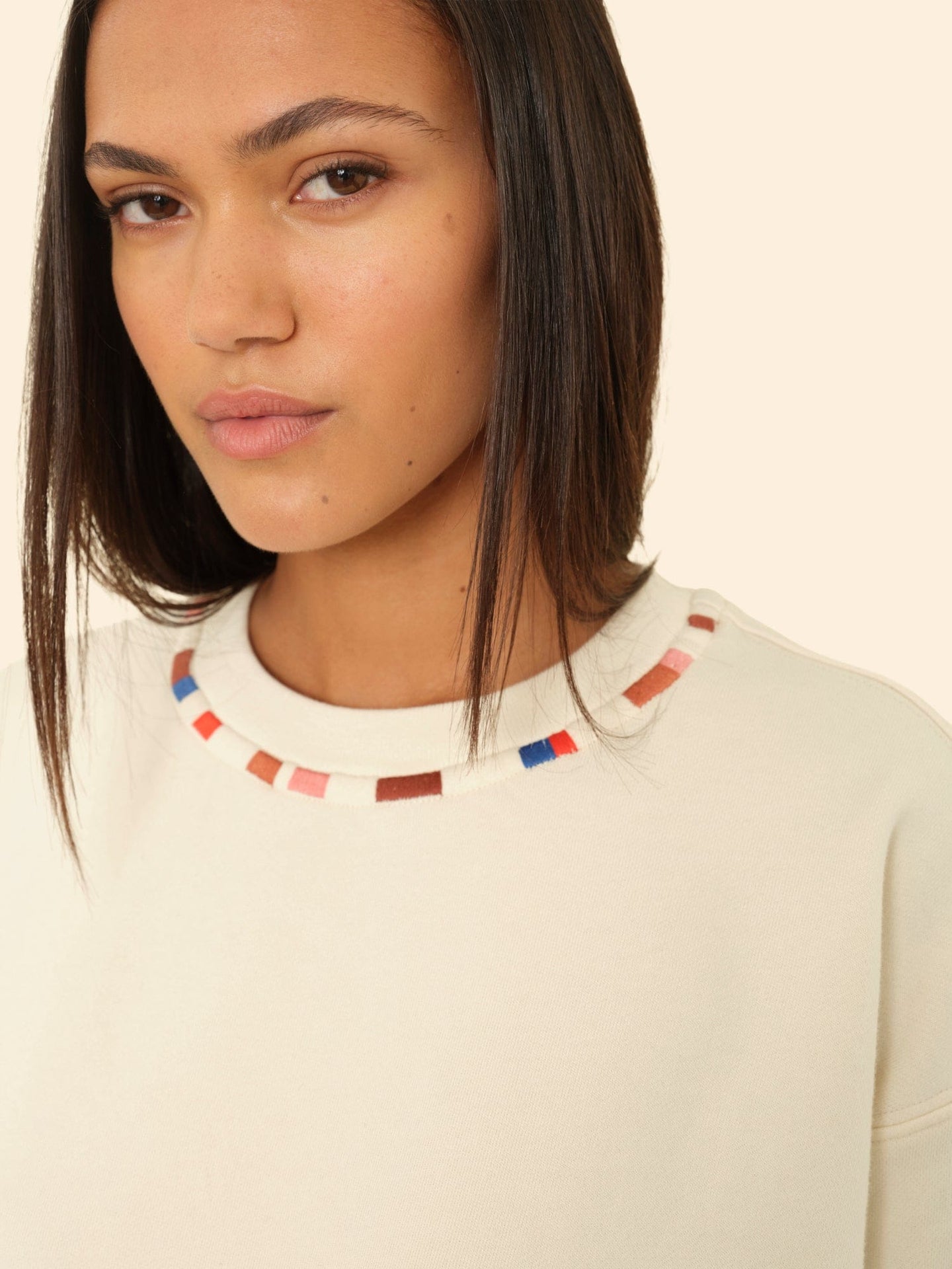 X2510 Sweatshirt Cloud Embroidered Honor Sweatshirt Cloud Embroidered Honor Sweatshirt