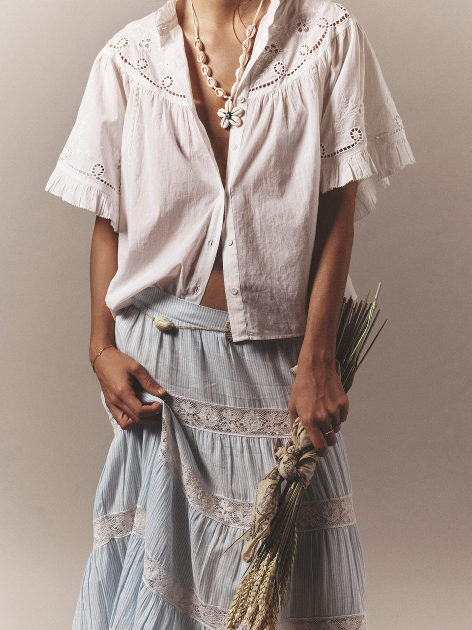 X2601 Shirt White Mae Shirt White Mae Shirt