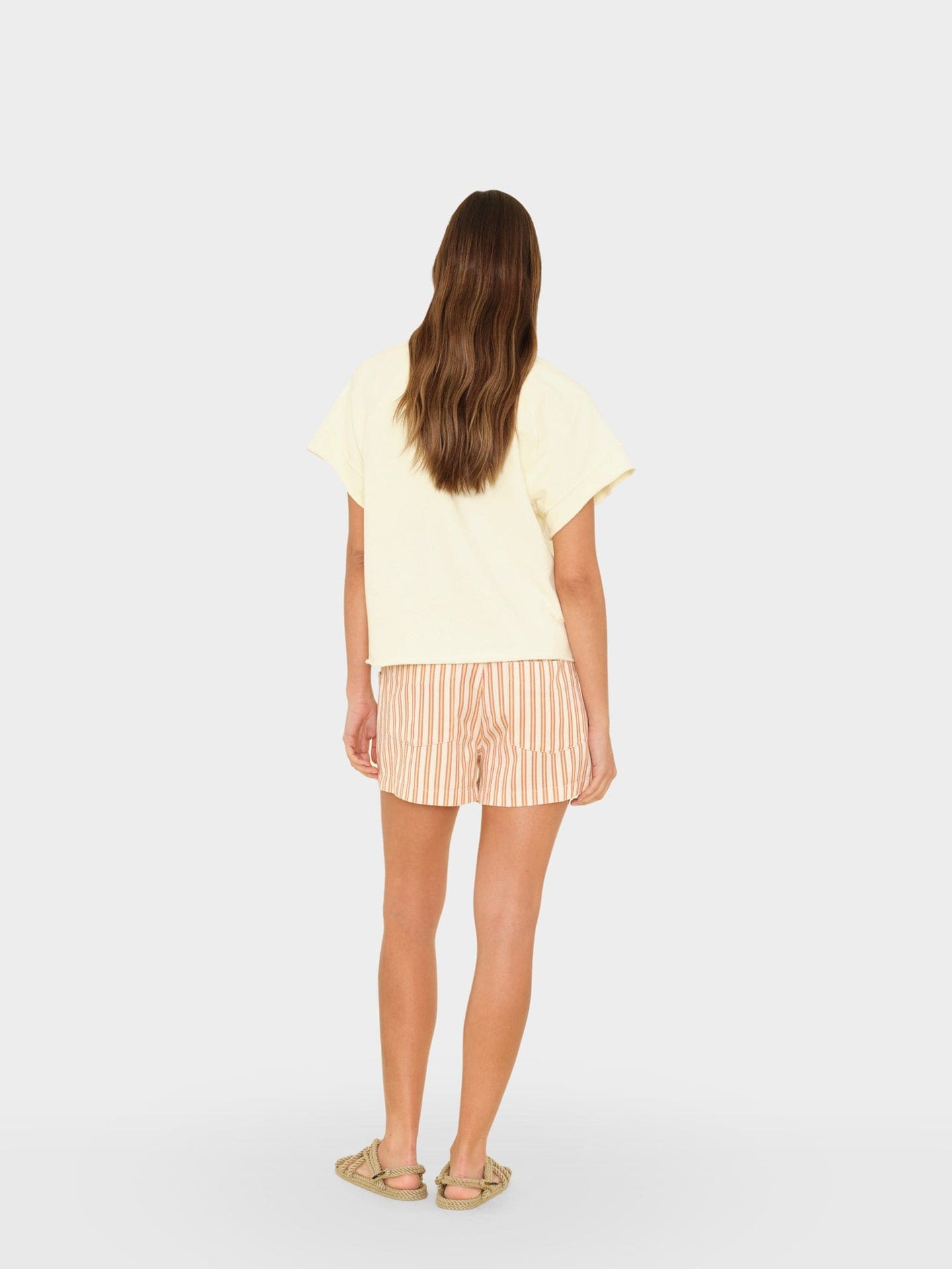 X2601 Short Honeycomb Tucker Denim Short Honeycomb Tucker Denim Short