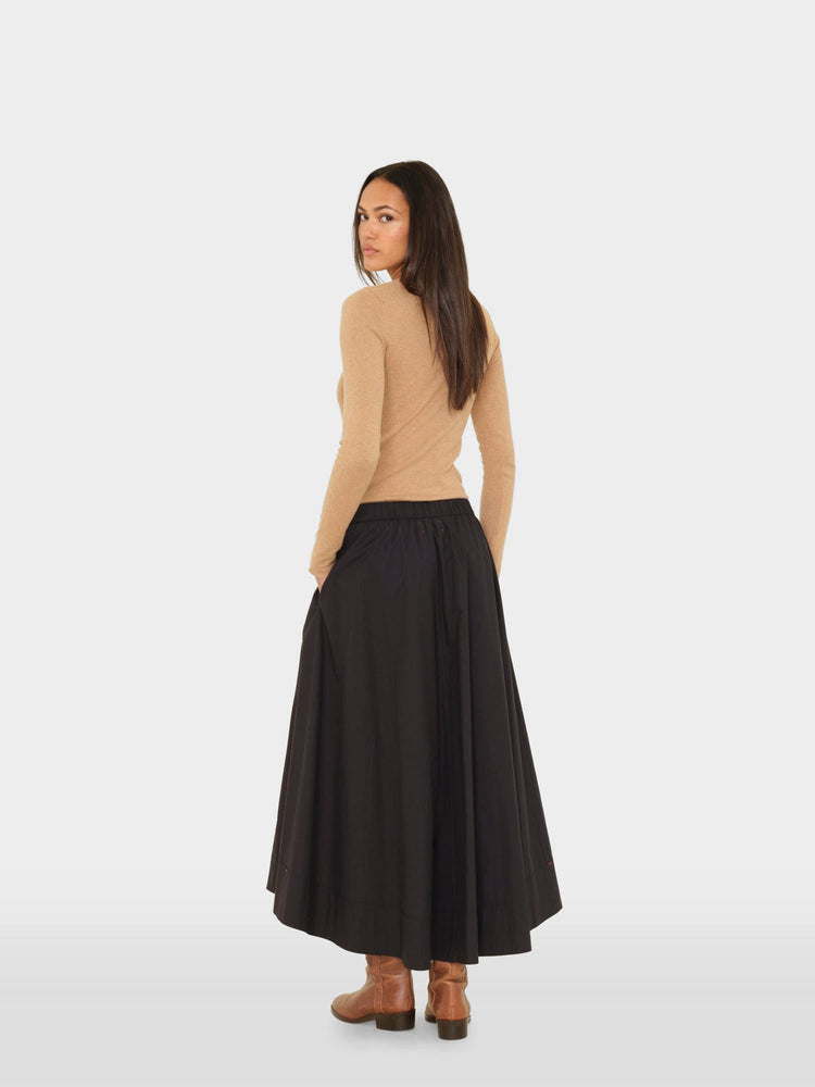X2601 Skirt Black Gwynn Skirt Black Gwynn Skirt