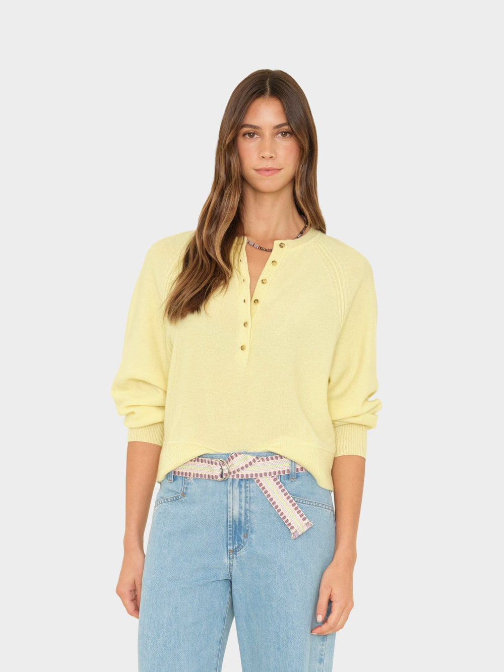 X2601 Sweater Butter Yellow Griffin Sweater Butter Yellow Griffin Sweater