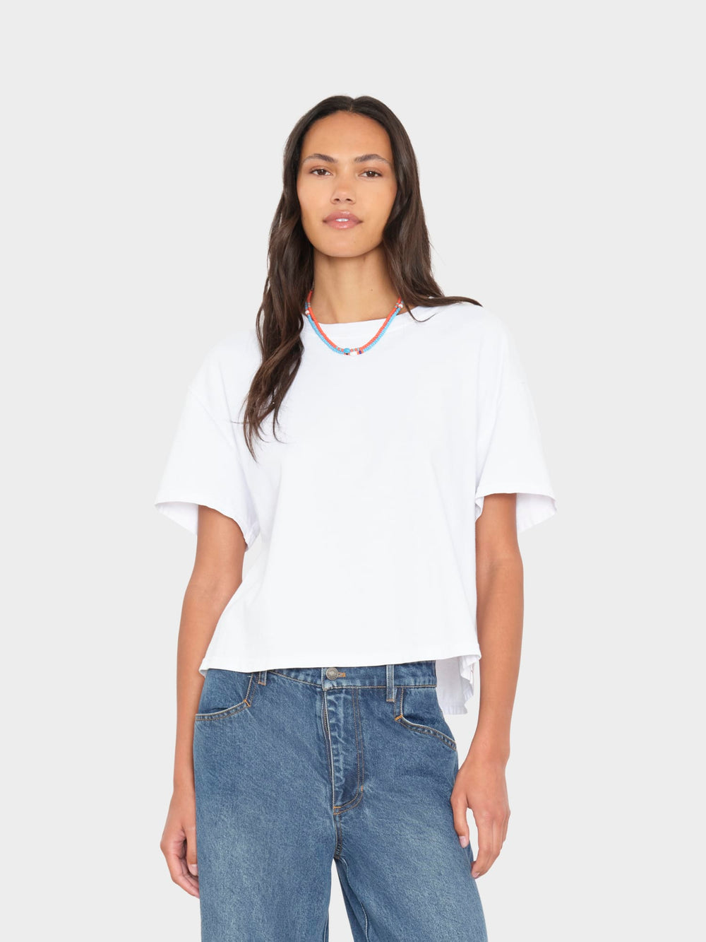 X2601 Tee White Carter Tee White Carter Tee
