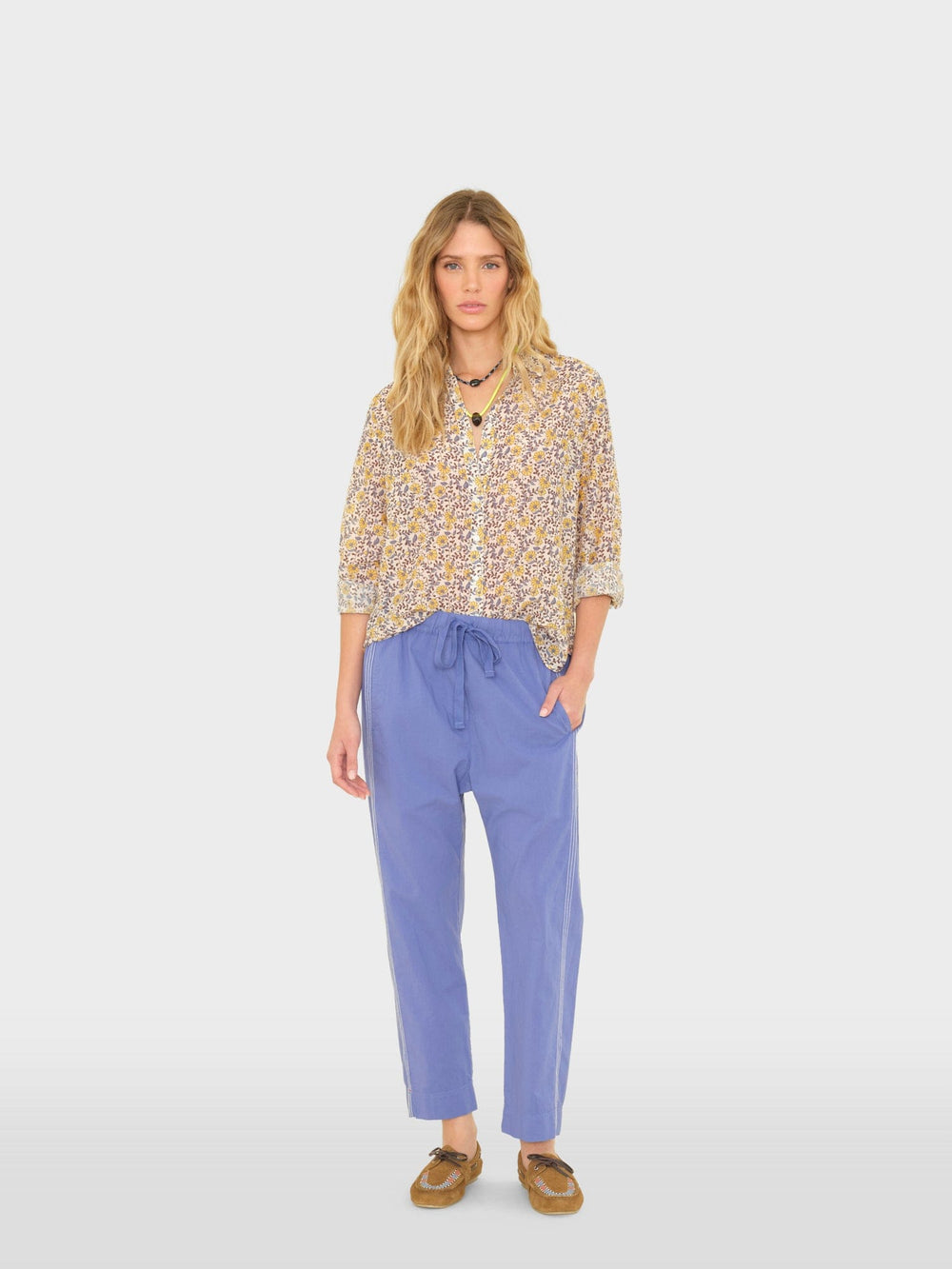 X2602 Pant Star Blue White Draper Pant Star Blue White Draper Pant