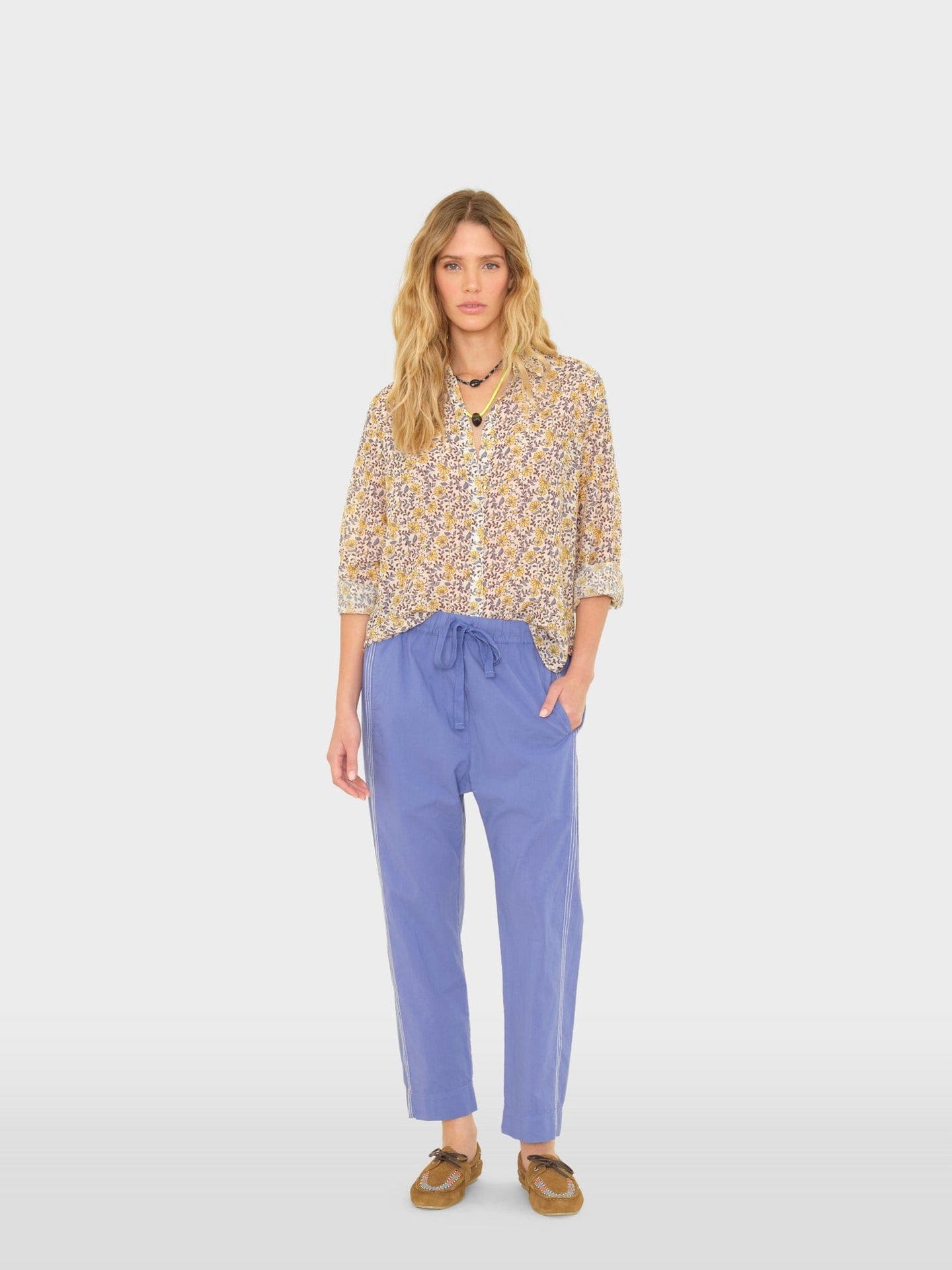 X2602 Pant Star Blue White Draper Pant Star Blue White Draper Pant