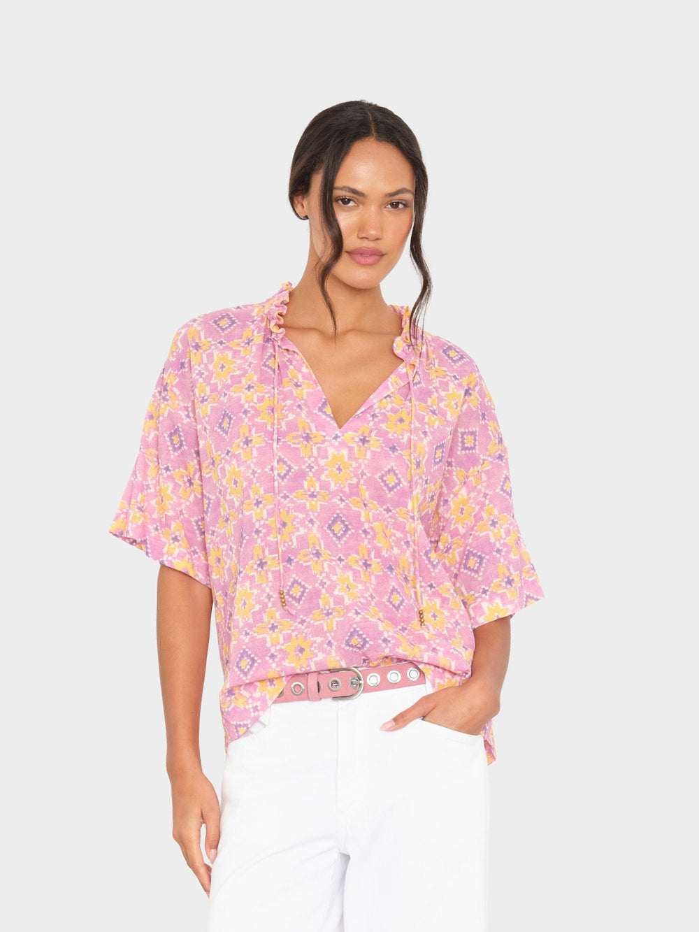 X2602 Top Honeysuckle Meadow Top Honeysuckle Meadow Top