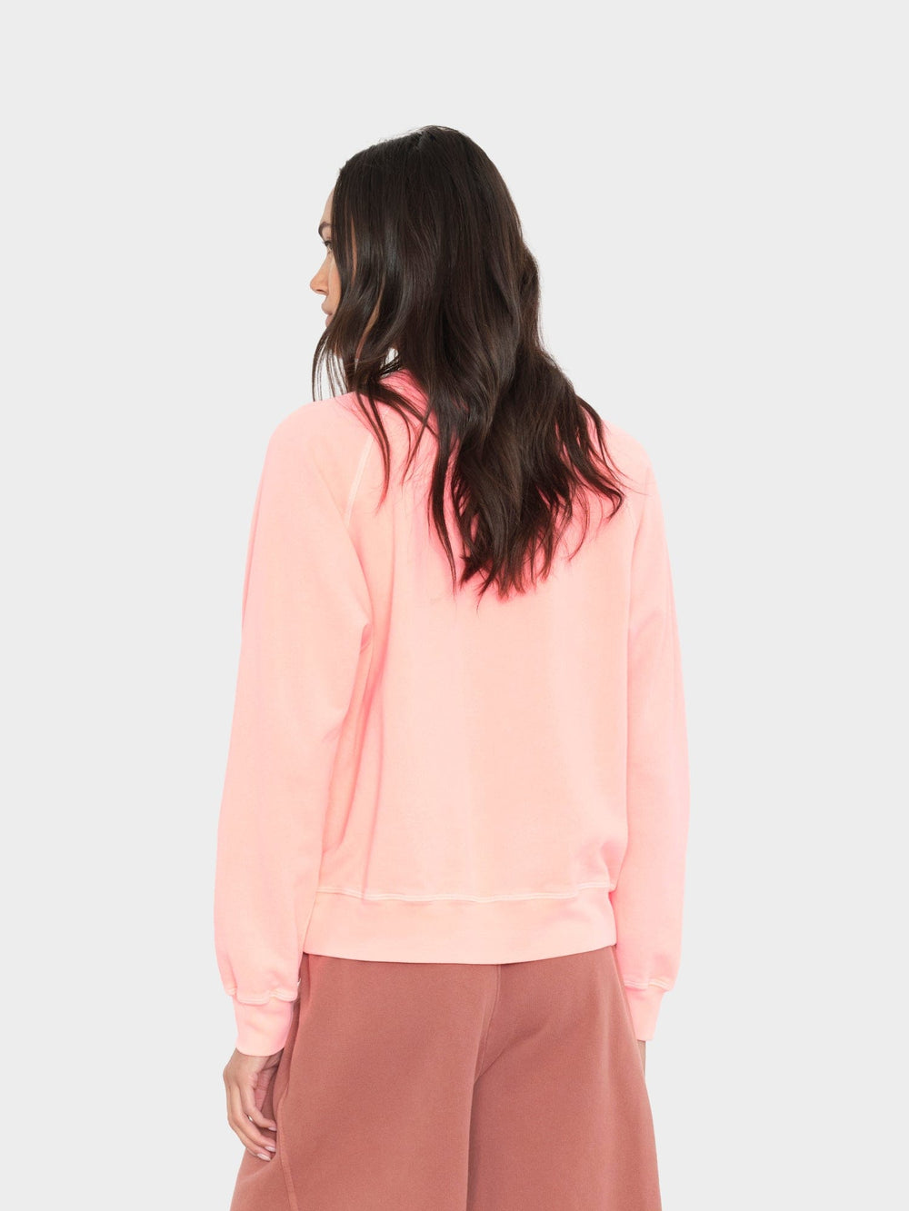 X2603 Sweatshirt Peach Glow Marathon Terry Sweatshirt Peach Glow Marathon Terry Sweatshirt