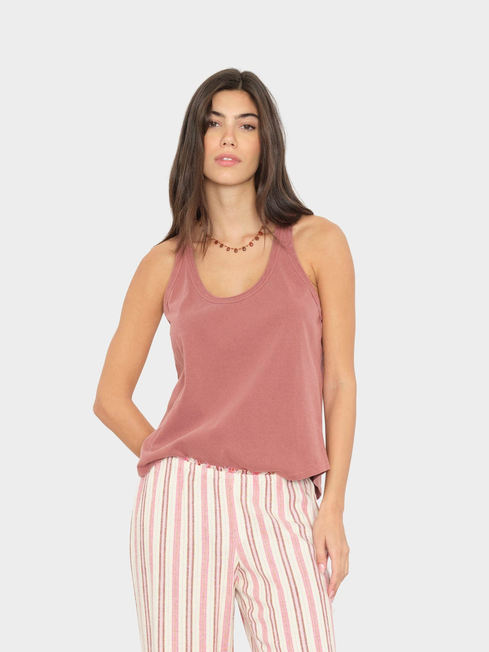 X2603 Tee Sequoia Jett Tank Sequoia Jett Tank