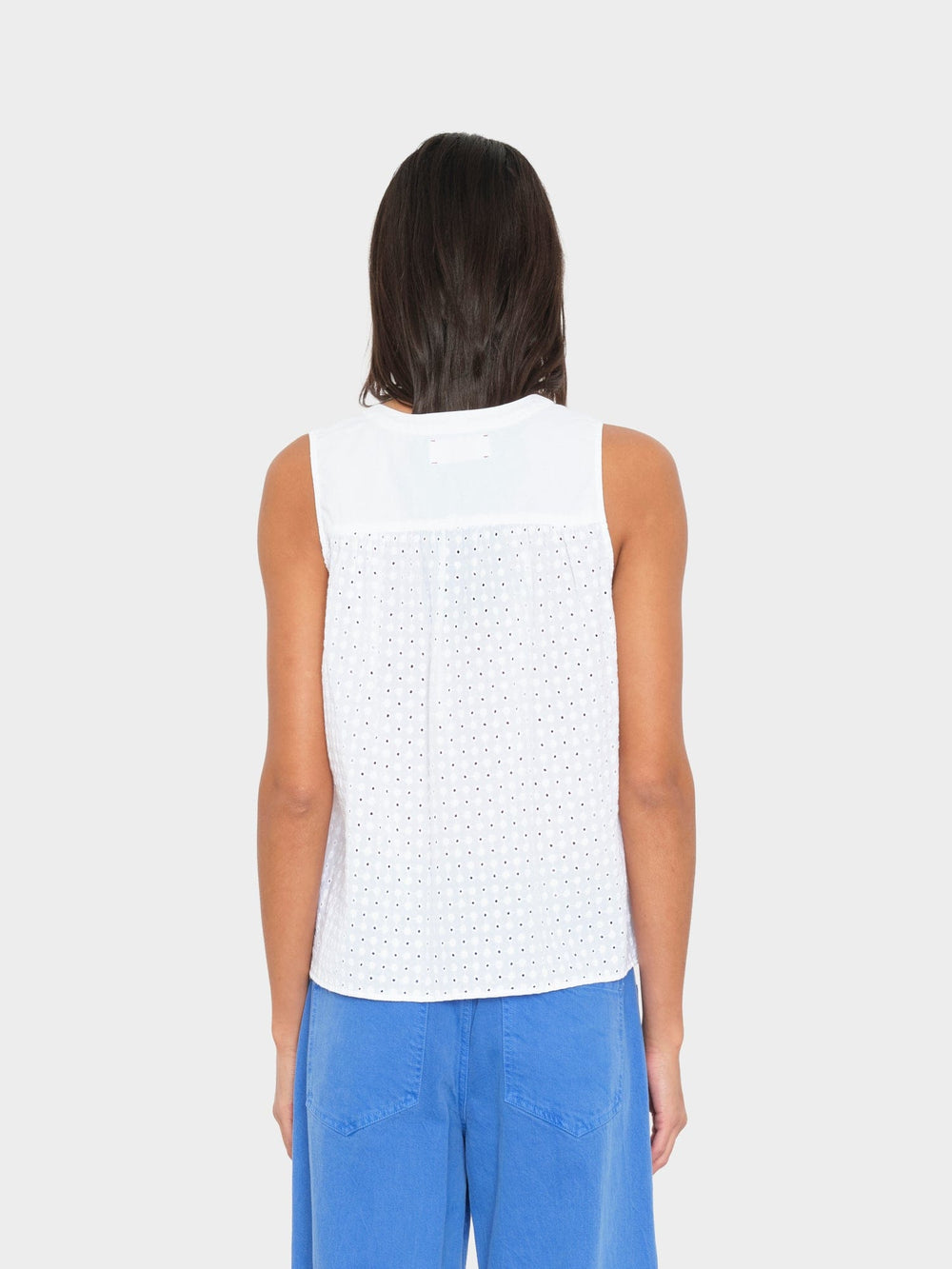 X2603 Top White Miki Embroidered Top White Miki Embroidered Top