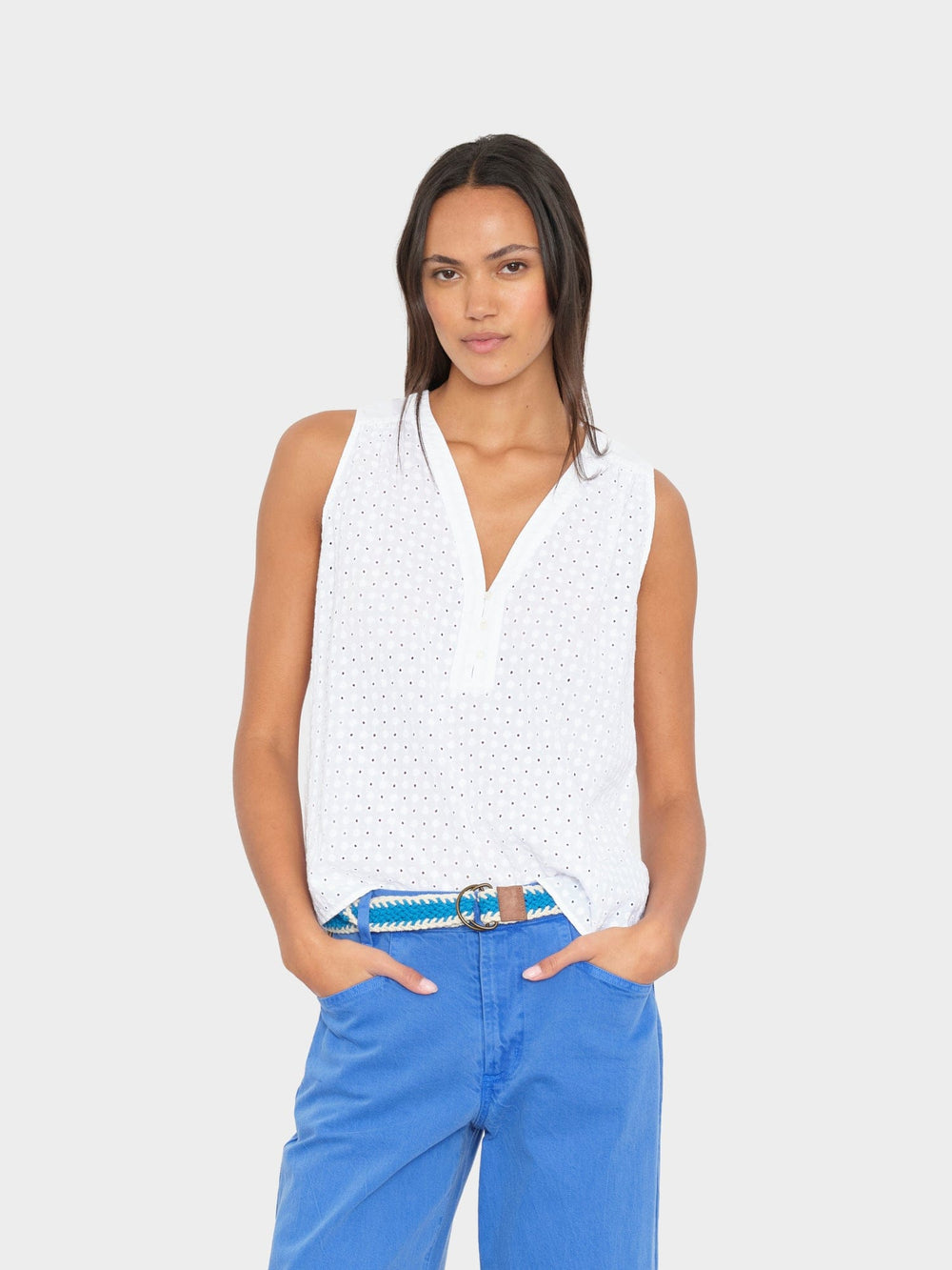 X2603 Top White Miki Embroidered Top White Miki Embroidered Top