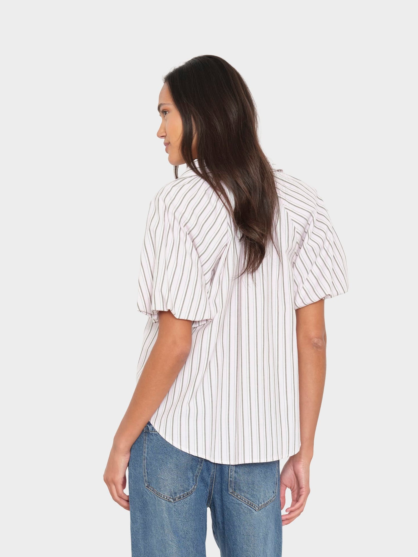X2605 Shirt Matcha Pink Lyla Shirt Matcha Pink Lyla Shirt