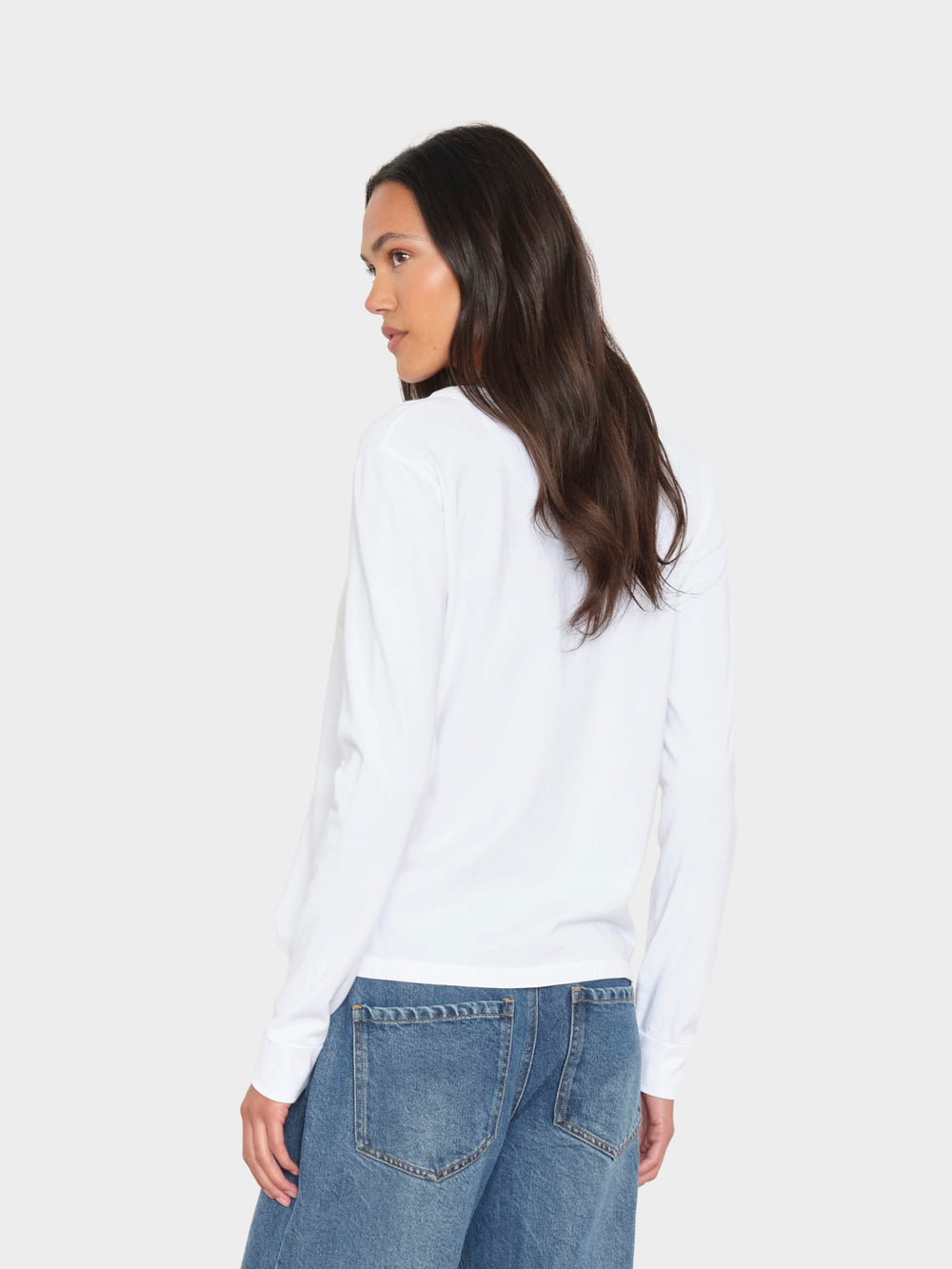 X2605 Tee White Lucas Tee White Lucas Tee