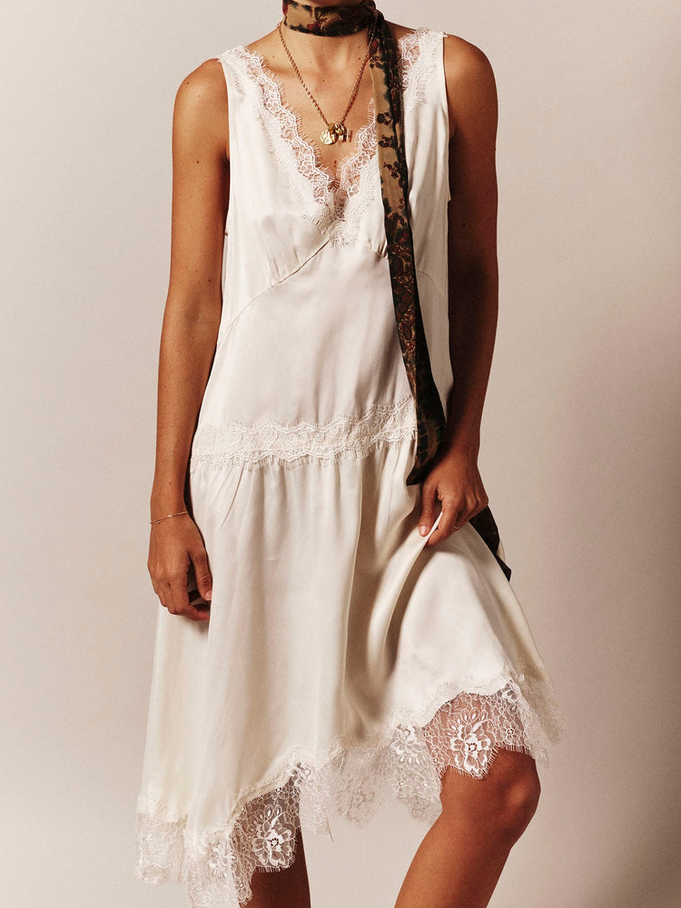 X2606 Dress Creme Bronwyn Dress Creme Bronwyn Dress