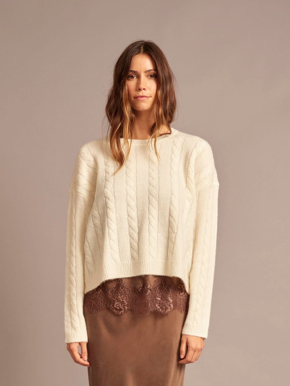 X2606 Sweater Cream Feather Leland Sweater Cream Feather Leland Sweater