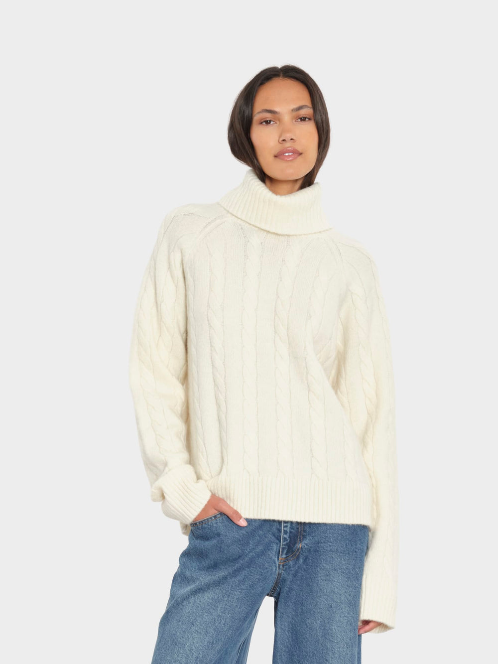 X2606 Sweater Cream Feather Toby Sweater Cream Feather Toby Sweater