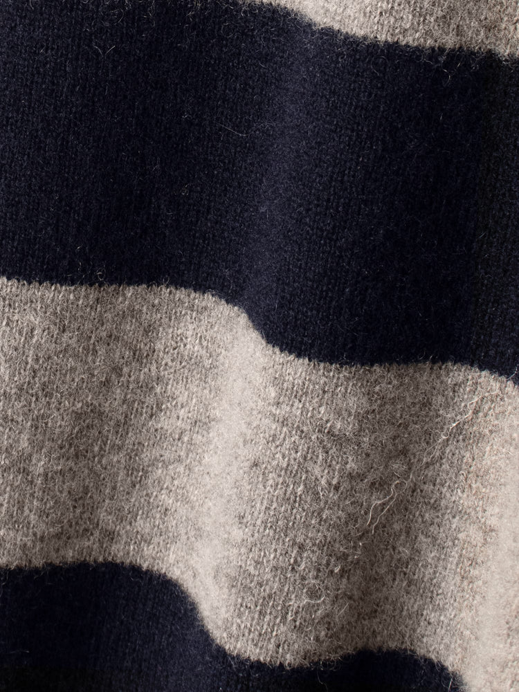 X2606 Sweater Midnight Gray Braxton Sweater Midnight Gray Braxton Sweater