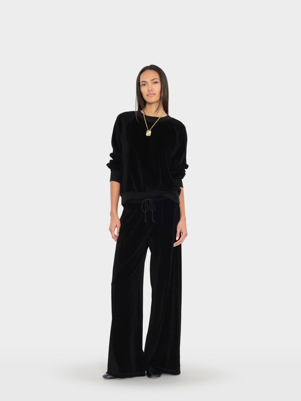 X2607 Pant Black Manon Velour Sweatpant Black Manon Velour Sweatpant