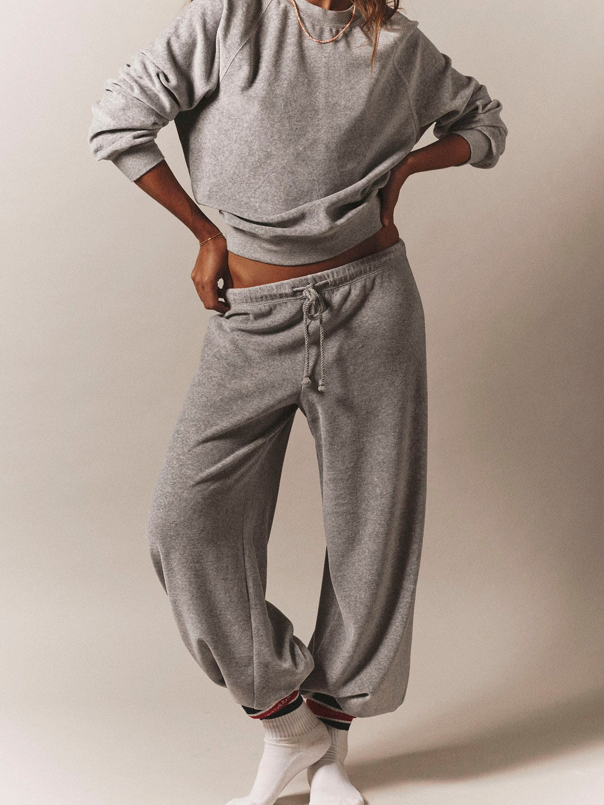 X2607 Sweatpant Heather Grey Manon Velour Pant Heather Grey Manon Velour Pant