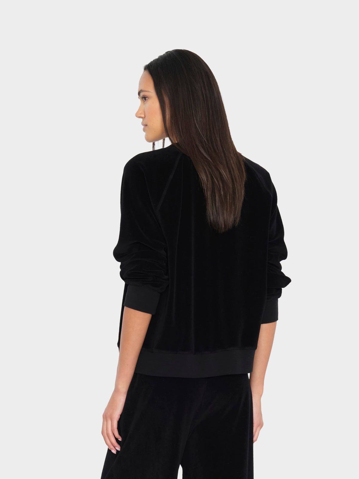 X2607 Sweatshirt Black Pierre Velour Sweatshirt Black Pierre Velour Sweatshirt