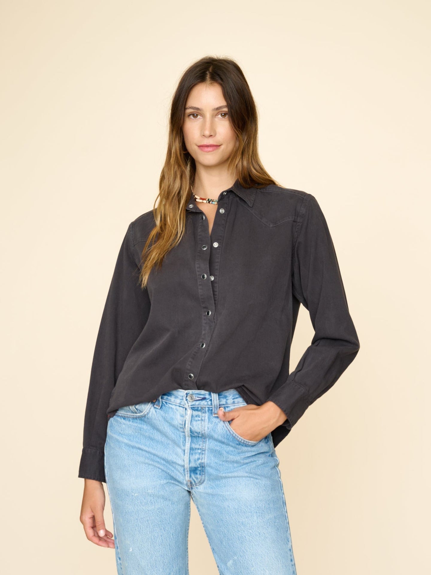 Xirena Shirt Vintage Black Sierra Shirt
