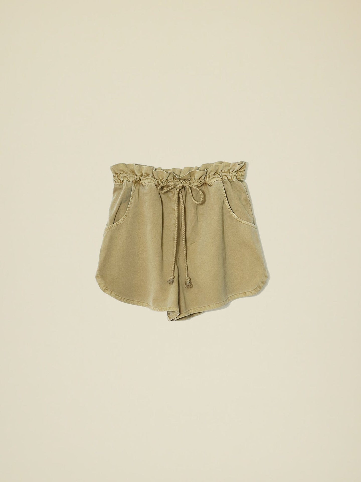 Xirena Short Dark Sand Wesley Short
