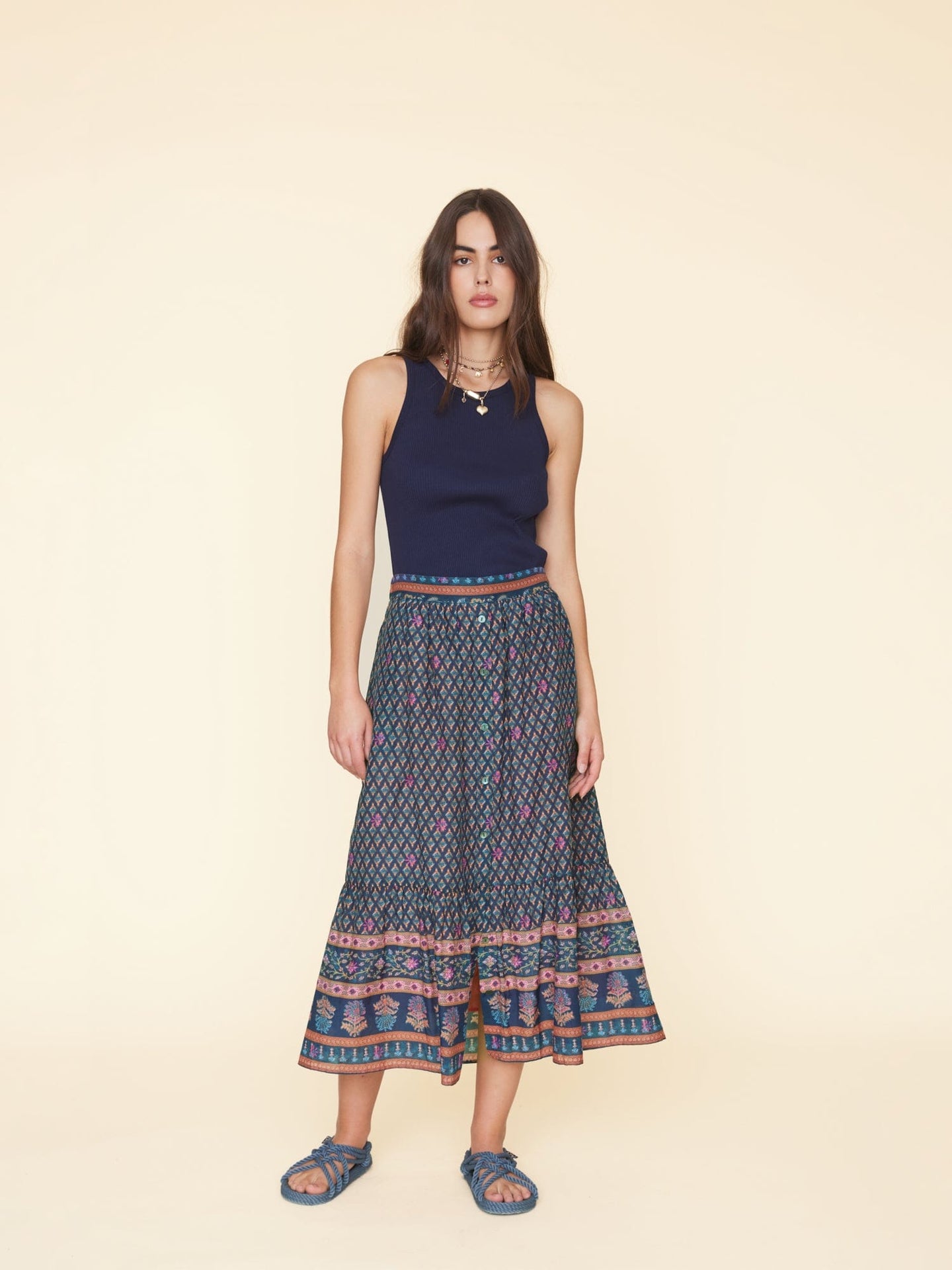 Xirena Skirt Navy Posey Taryn Skirt