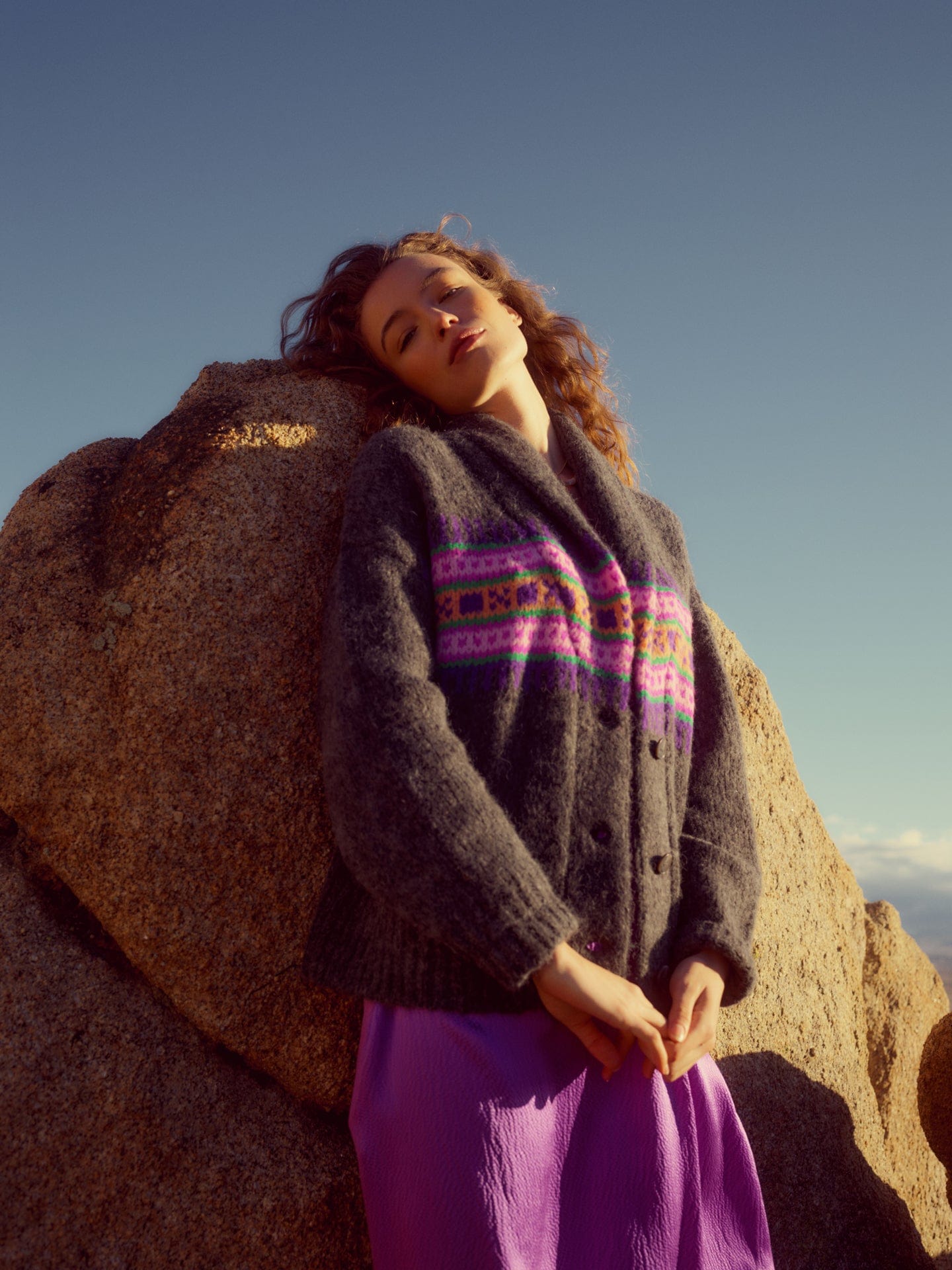 Xirena Sweater Heather Charcoal Waylon Sweater
