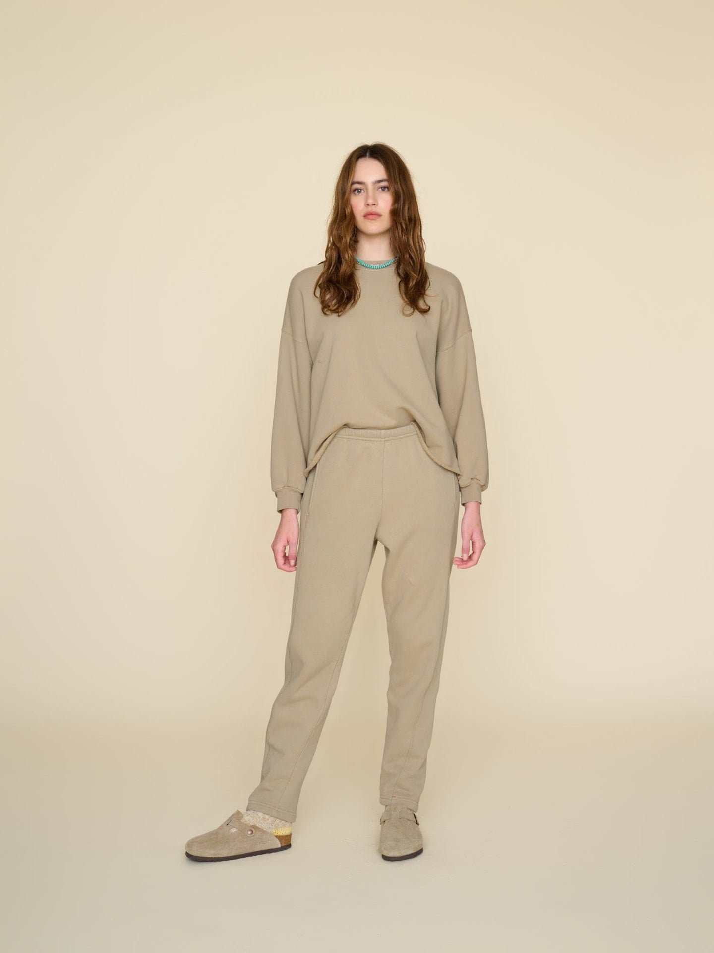 Xirena Sweatpant Putty Crosby Sweatpant