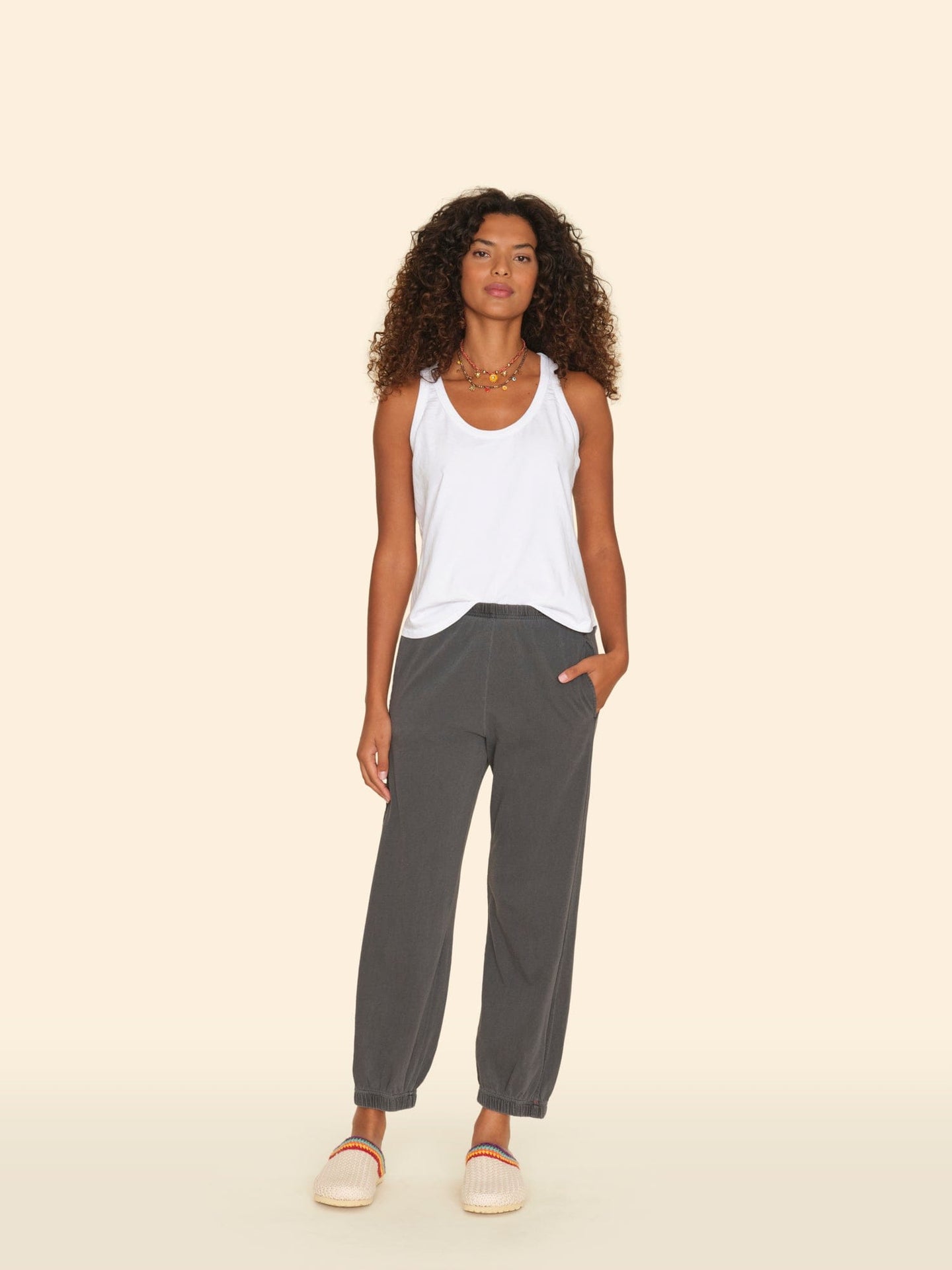 Xirena Sweatpant Vintage Black Crispin Pant