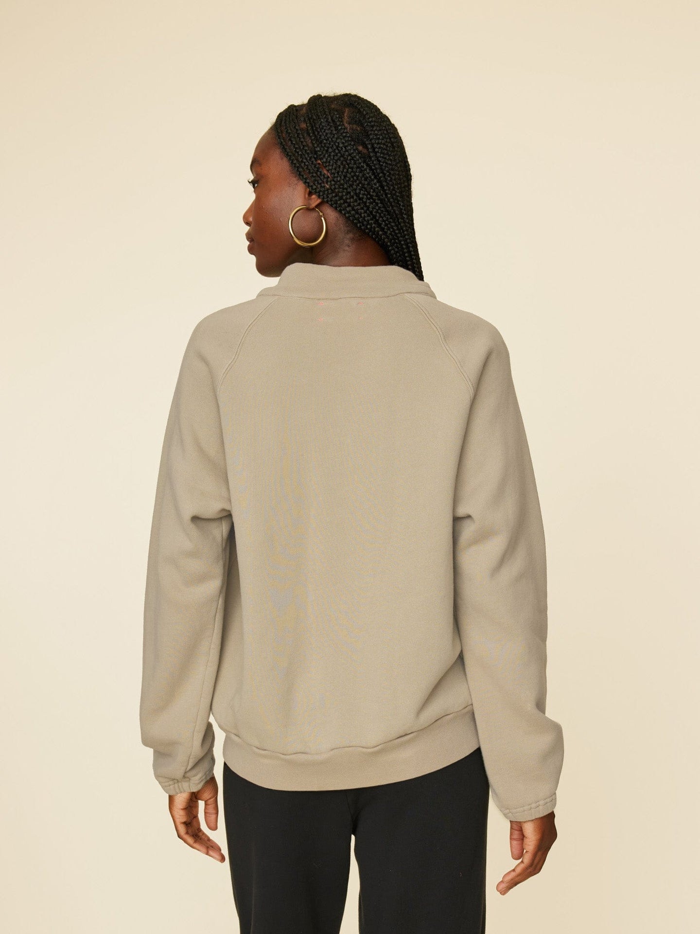 Xirena Sweatshirt Putty Banks Sweatshirt