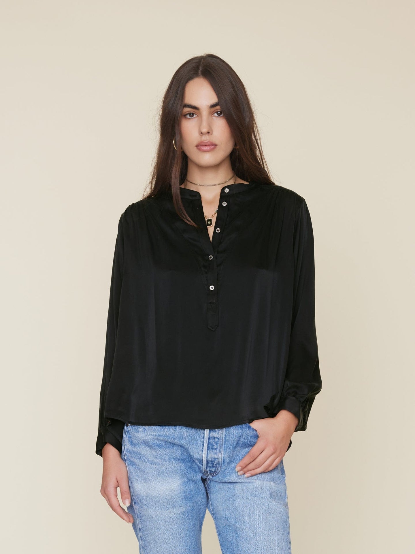 Xirena Top Black Greer Top